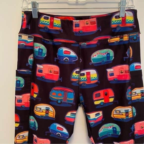 Whimsies Women's Black Retro Camper Capri Leggings With Pockets One Size NWOT - Picture 3 of 7